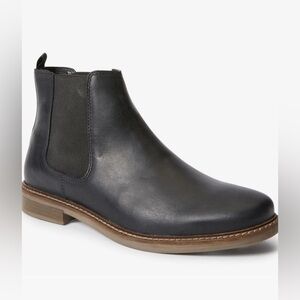 Next Women’s Black Waxy Finish Leather Pull On Chelsea Boots Made in India